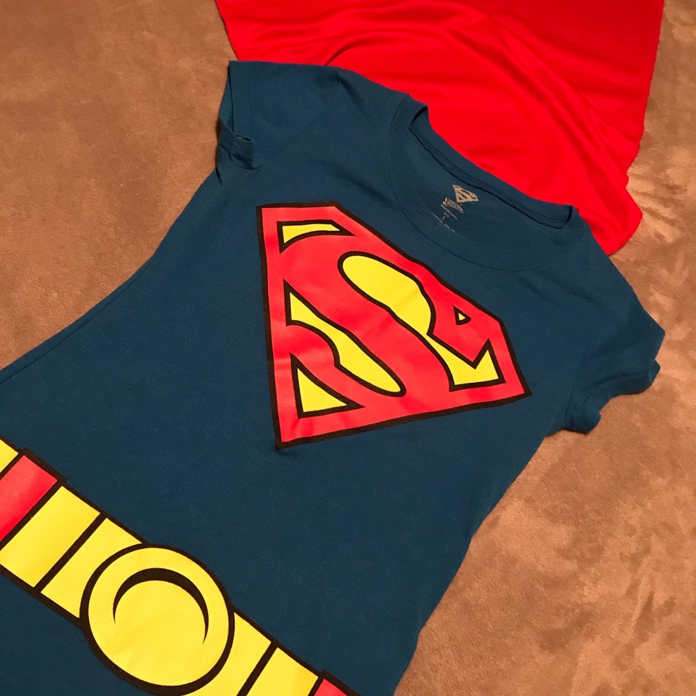 Halloween super woman t shirt! worn once